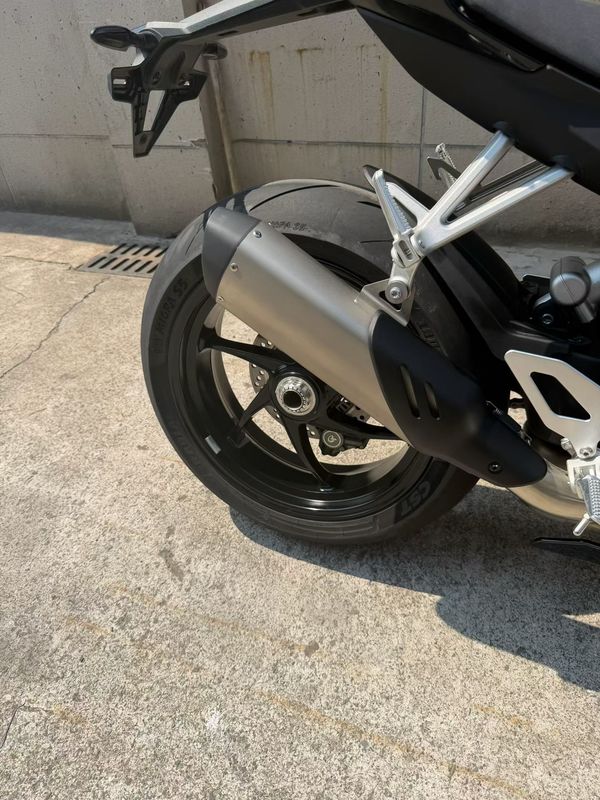 二手张雪机车500RR