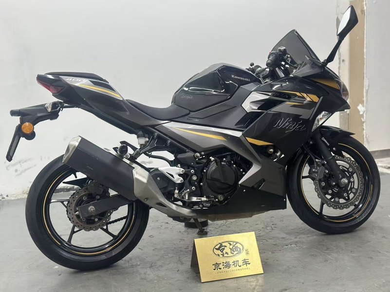 二手川崎Ninja 400