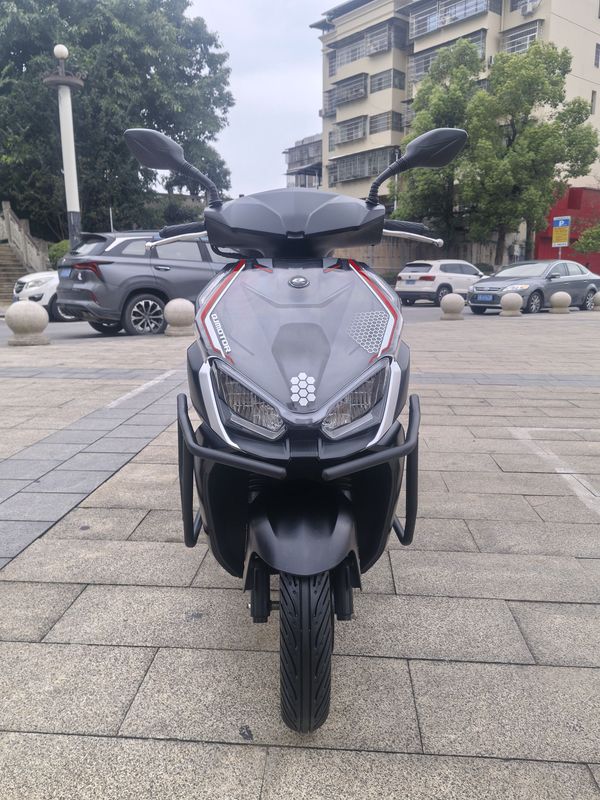 二手QJMOTOR鸿150RS