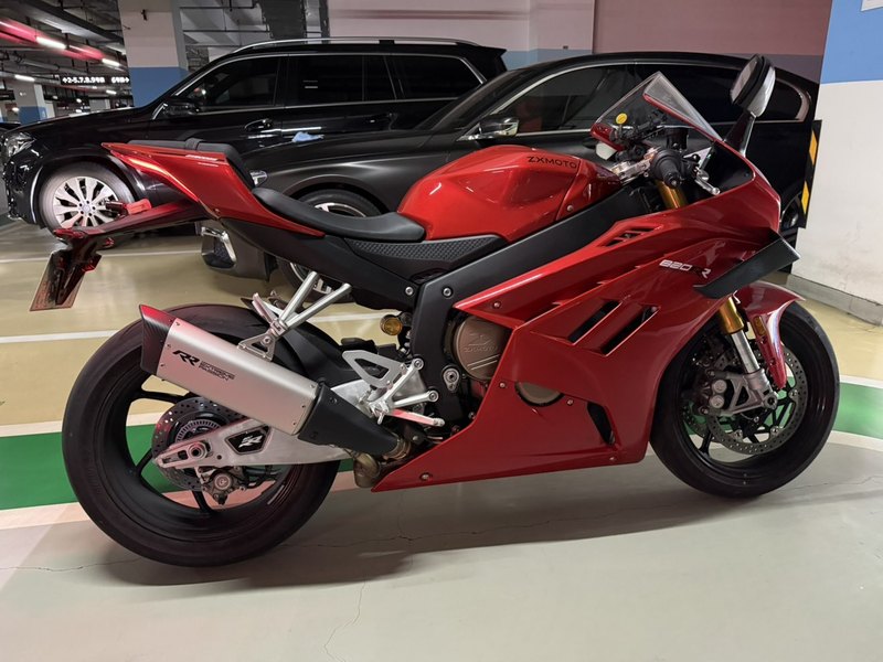 二手张雪机车820RR