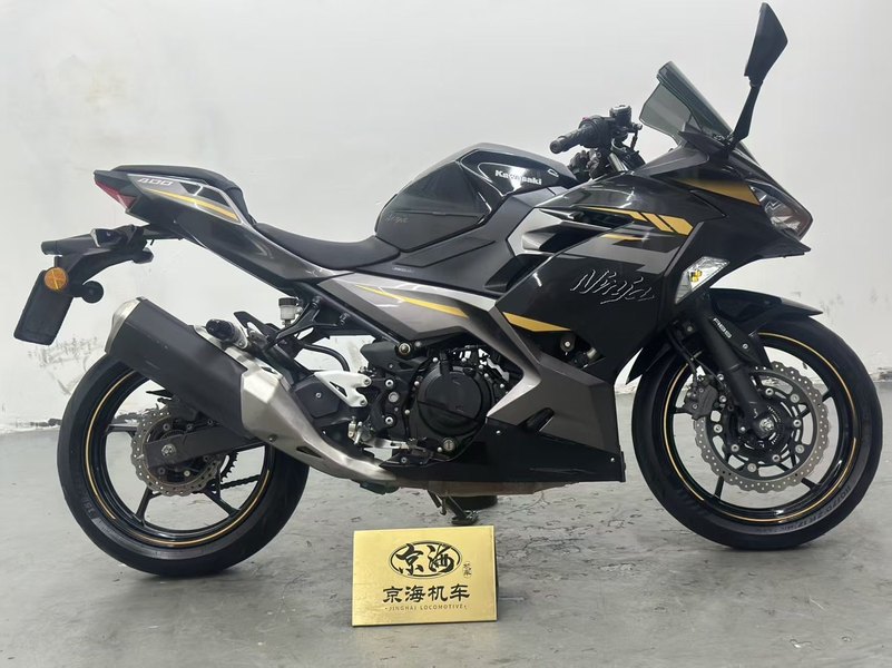 二手川崎Ninja 400