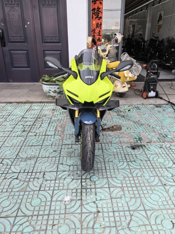 二手张雪机车500RR
