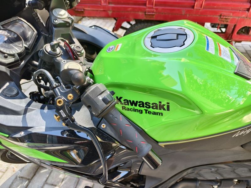 二手川崎Ninja 400