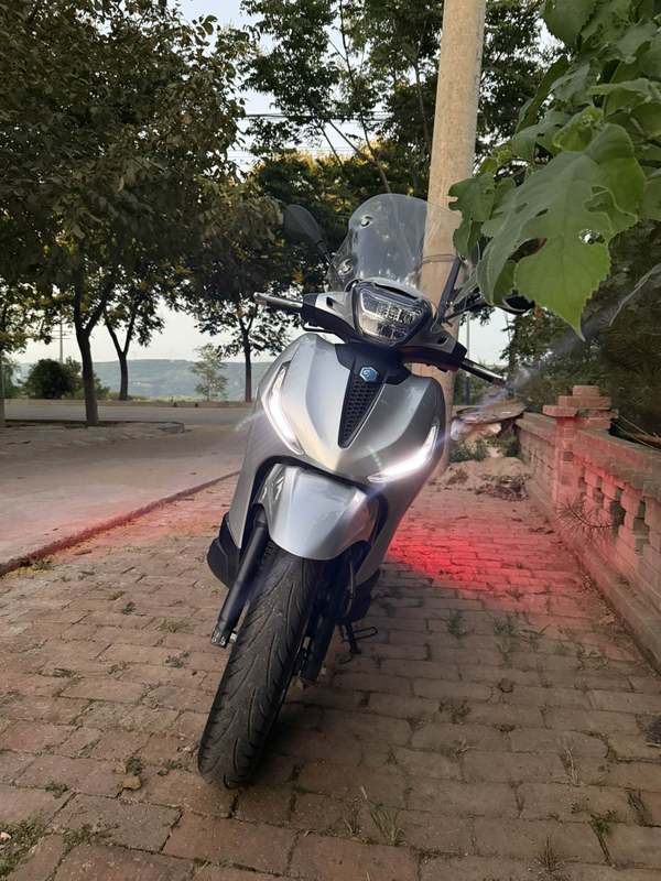 二手比亚乔Beverly 400