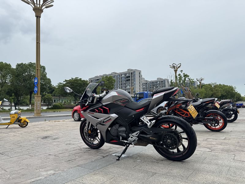 二手赛科龙RC250