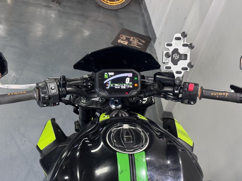 二手川崎Z900