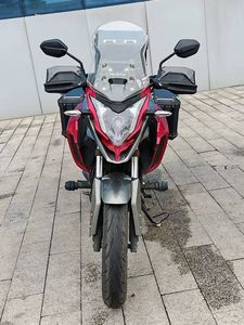 二手五羊本田猛鸷 CB190X