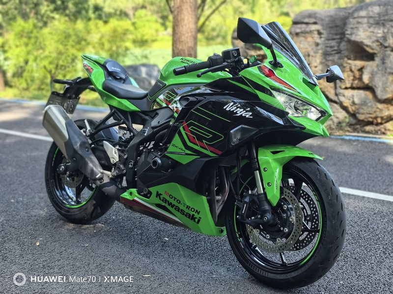 二手川崎ZX-4R
