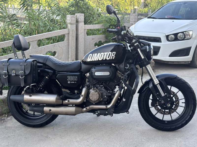 二手QJMOTOR闪300