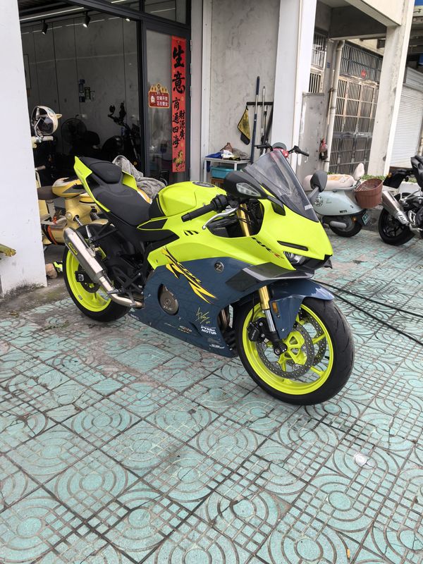 二手张雪机车500RR
