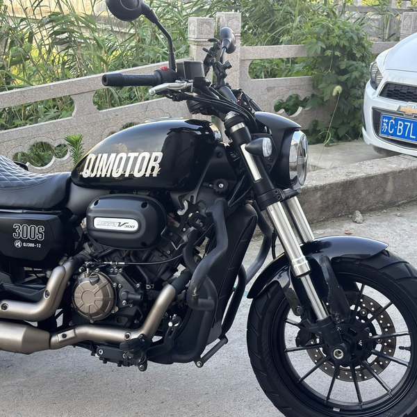 二手QJMOTOR闪300