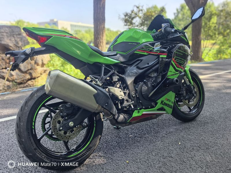 二手川崎ZX-4R