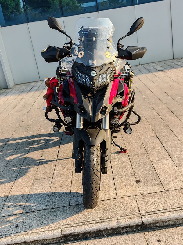 二手贝纳利金鹏 TRK502