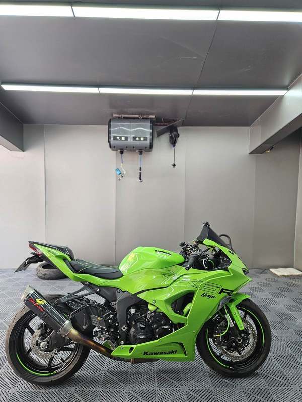 二手川崎Ninja ZX-6R 