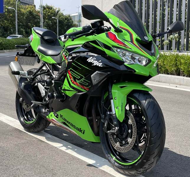 二手川崎ZX-4R
