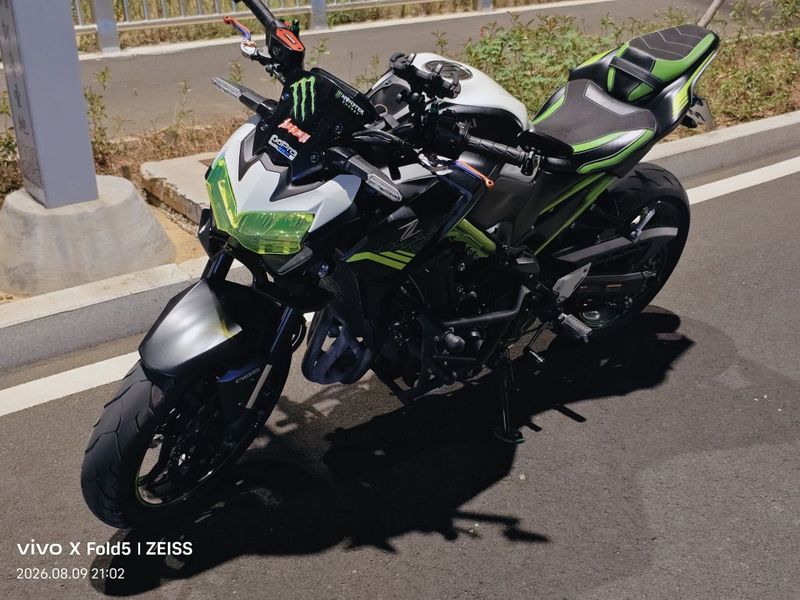 二手川崎Z900