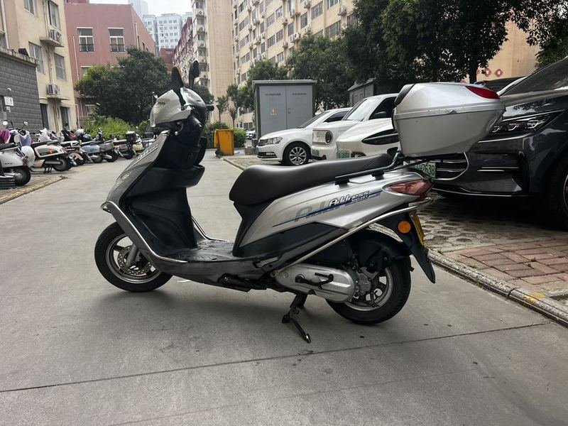 二手济南铃木优友 UU125i