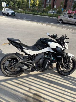 二手春风650NK