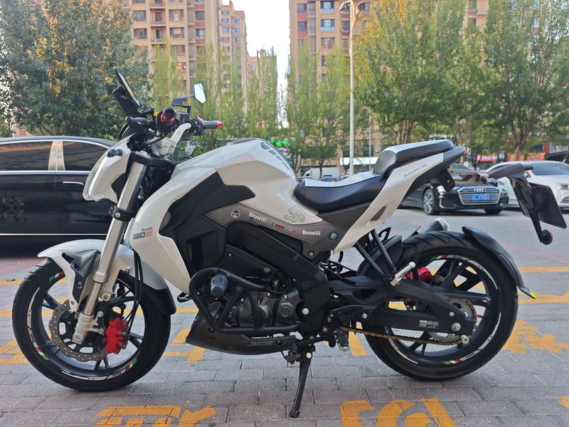 二手贝纳利小迅龙 BN150S