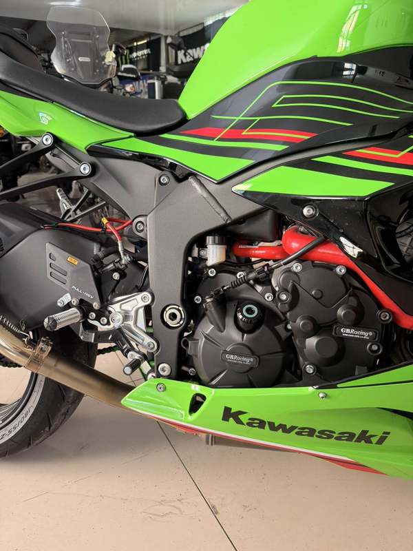 二手川崎Ninja ZX-6R 