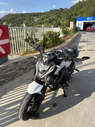 二手春风650NK