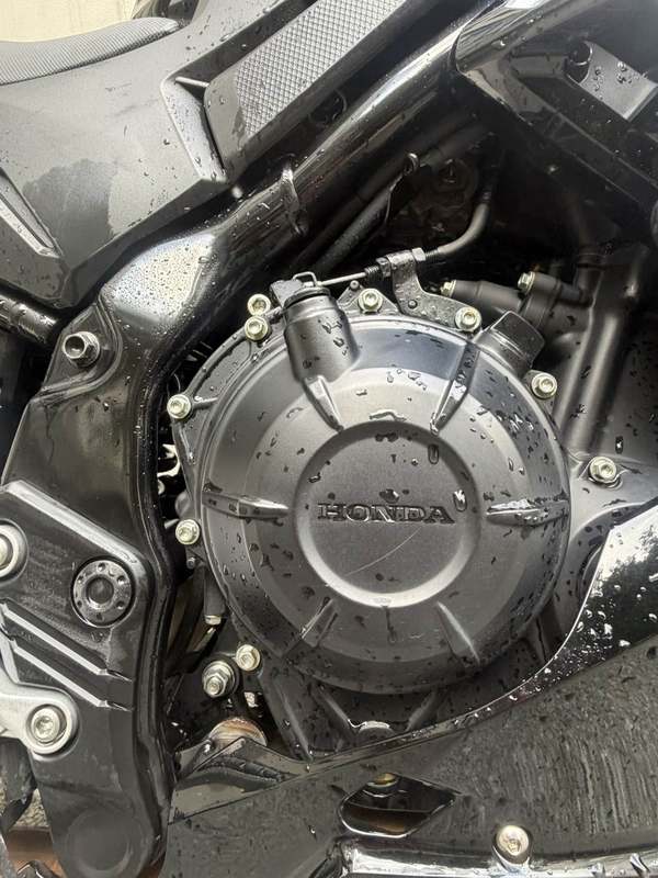 二手本田CBR400R