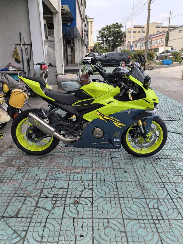 二手张雪机车500RR