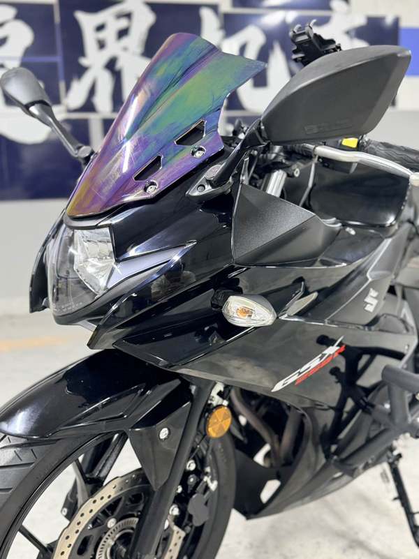 二手豪爵铃木GSX250R