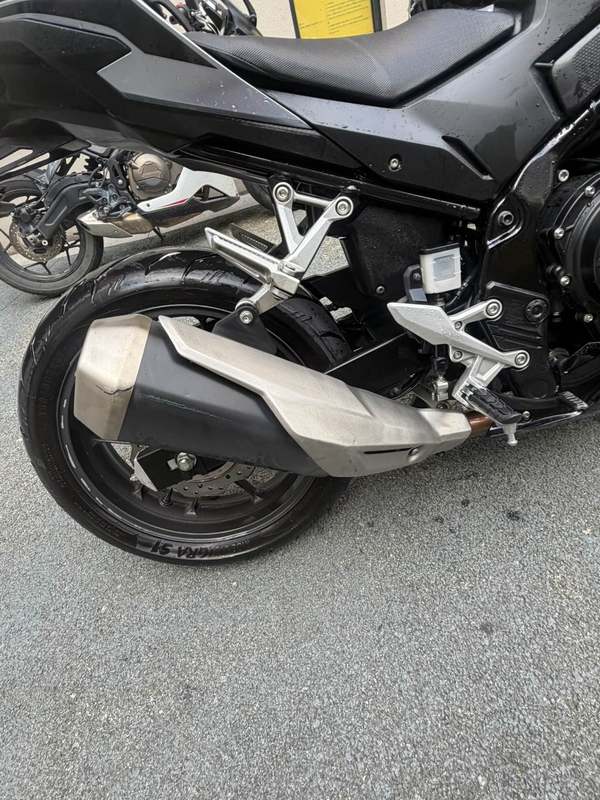 二手本田CBR400R