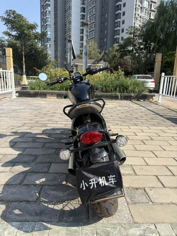 二手凯旋Bonneville Bobber