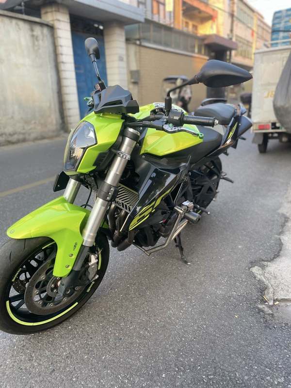 二手贝纳利TNT600i