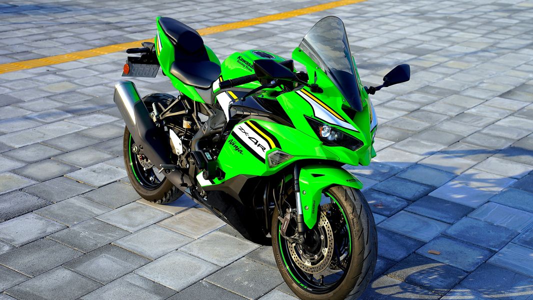 二手川崎ZX-4R