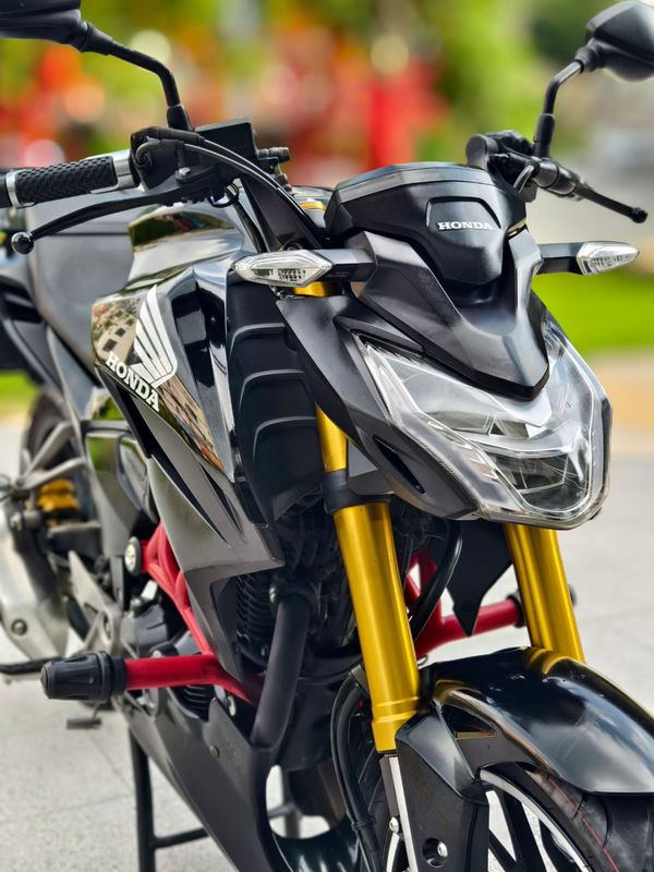 二手五羊本田CB190R 暴锋眼