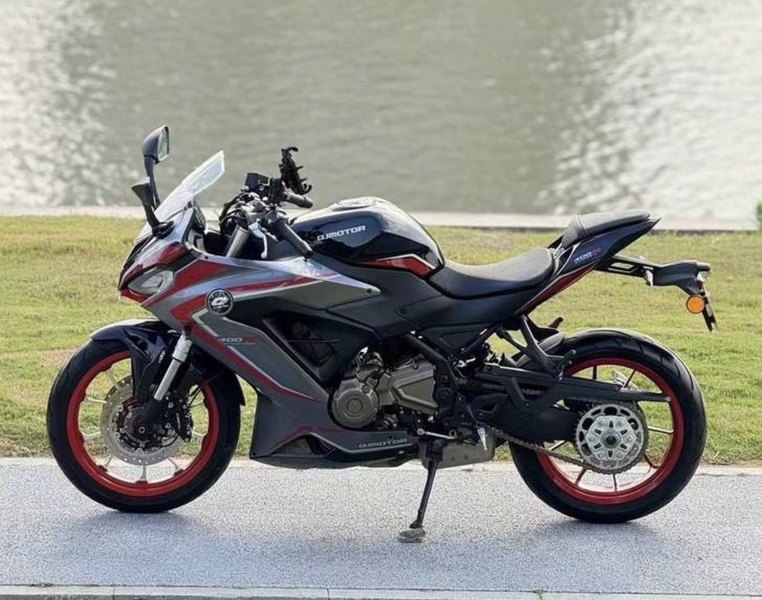 二手QJMOTOR赛400