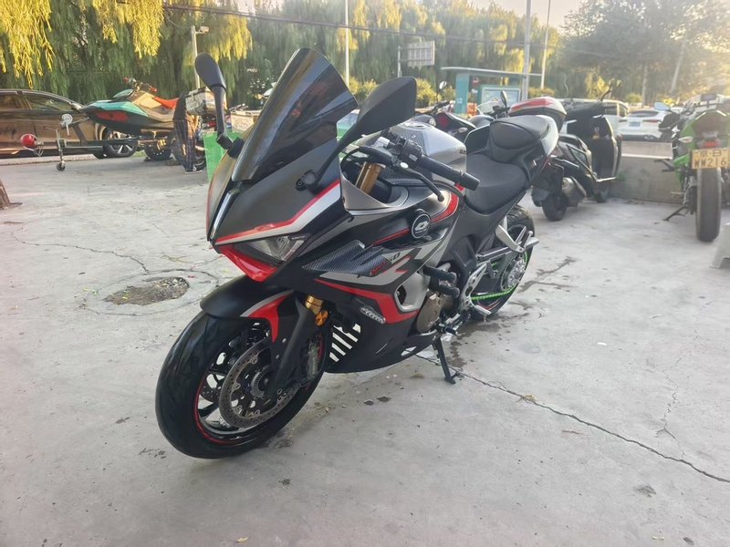 二手QJMOTOR赛550