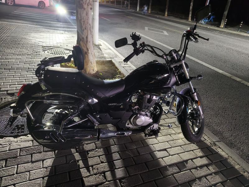 二手豪爵GZS150