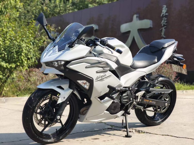 二手川崎Ninja 500