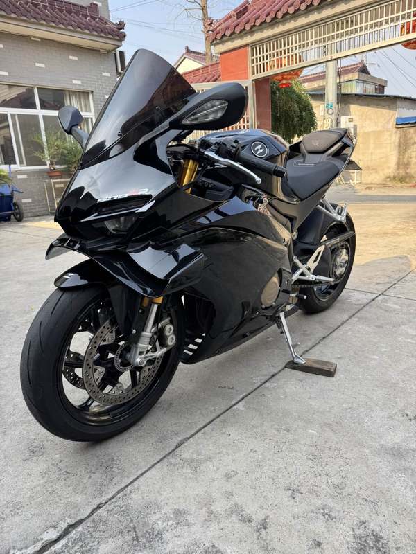 二手张雪机车500RR