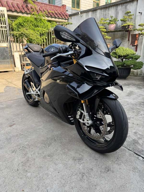 二手张雪机车500RR