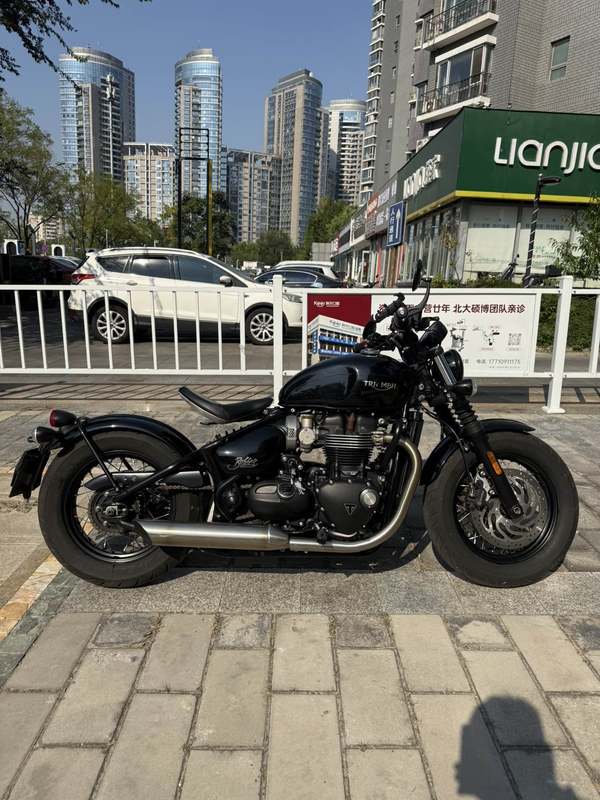 二手凯旋Bonneville Bobber