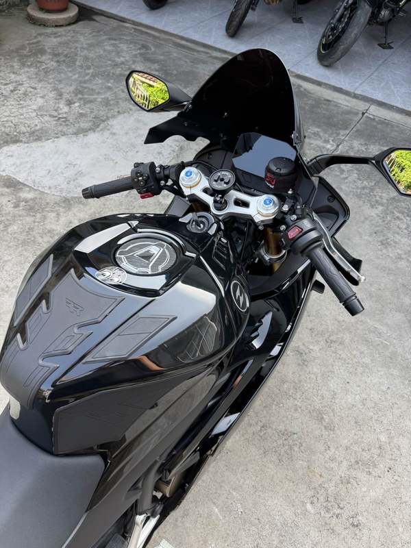 二手张雪机车500RR