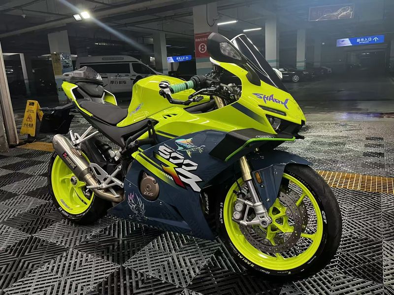 二手张雪机车500RR