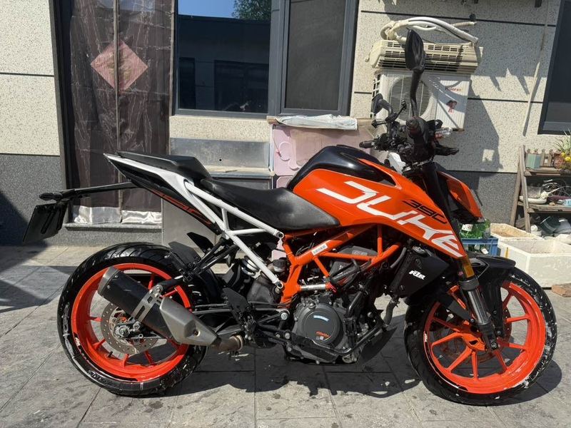 二手KTMR2R390 Duke