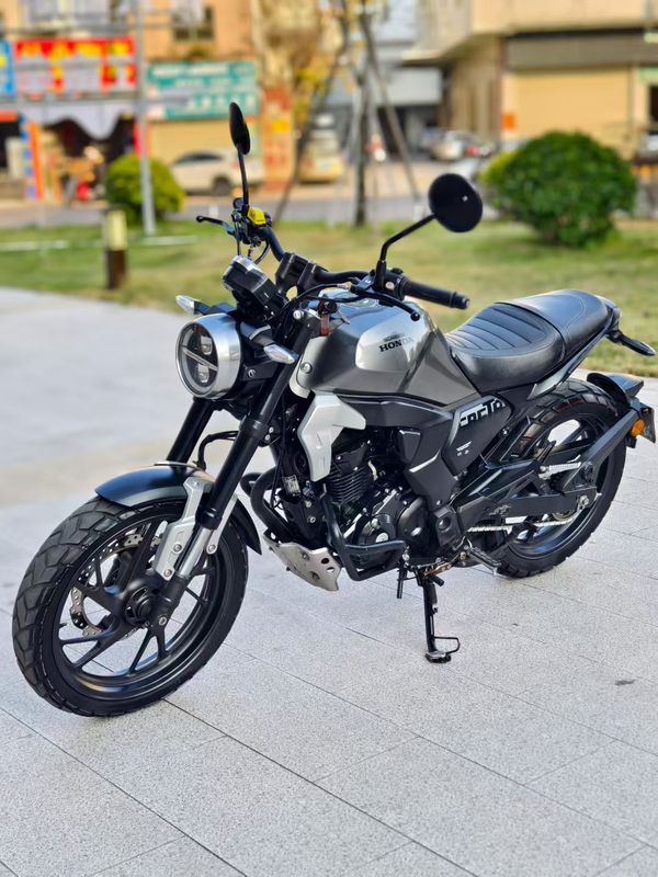 二手新大洲本田CBF190TR