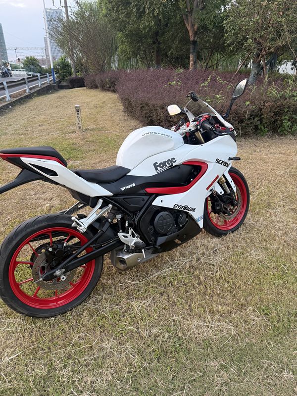 二手QJMOTOR赛250