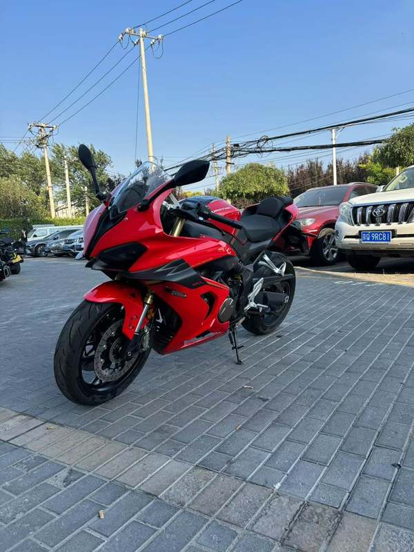 二手QJMOTOR赛800