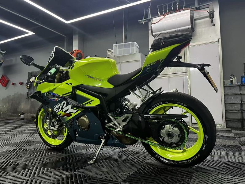 二手张雪机车500RR