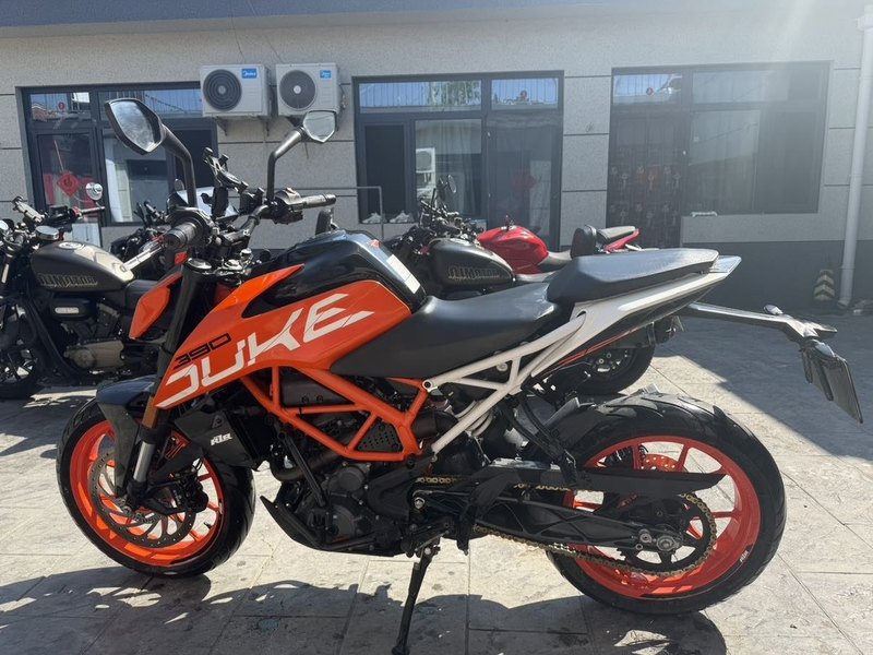 二手KTMR2R390 Duke