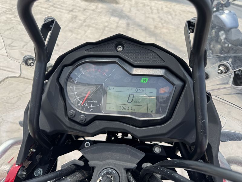 二手贝纳利金鹏 TRK502