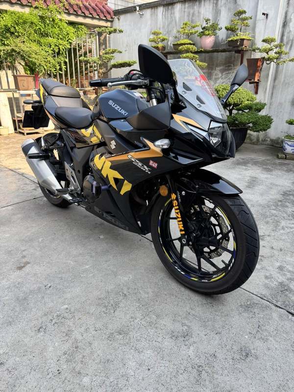 二手豪爵铃木GSX250R